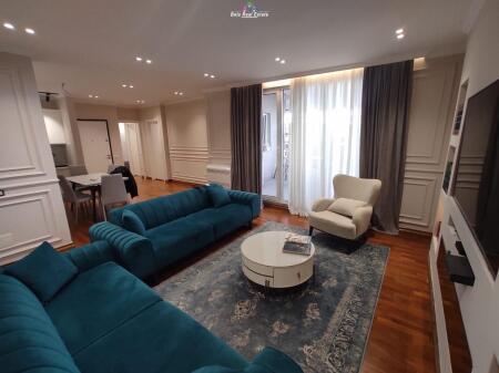 Appartamento 2+1 in Affitto in Via Kavajes (ID B220728) Tirana.