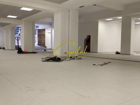 LOCALE COMMERCIALE IN AFFITTO 750 M2 YZBERISHT 170.000 LEKE