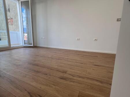 Shitet Apartament 2+1 168.000€ Rr. Mine Peza, Tirane