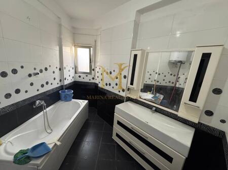 SHITET APARTAMENT 2+1 QENDER DURRES