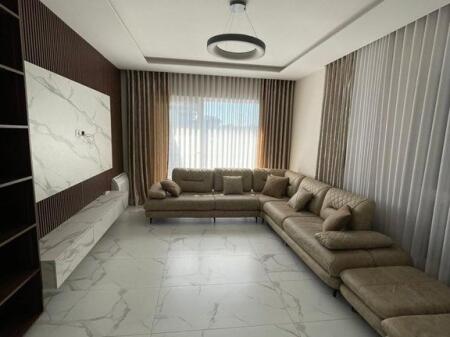Appartamento 2+1 in vendita a Kamez 120,000 €