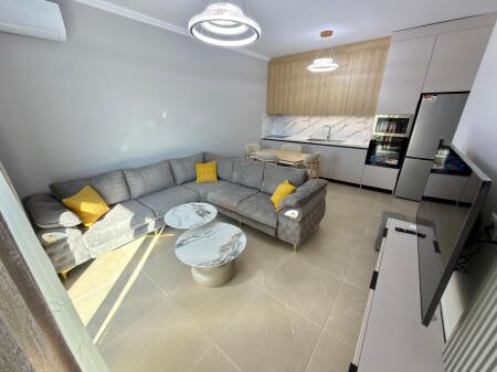  SUPER RENT Apartment 2+1 With Parking  Dry Lake, Near Radisson Hotel 