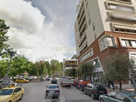 Shesim apartament 2+1+2 te garda 650,000 €