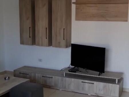 1+1, furnished at 21 Dhjetori near the construction engineering, price 500 thousand lek