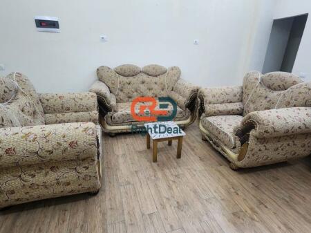 In Fresk, Premises For Rent For Residential Or Office Use !!