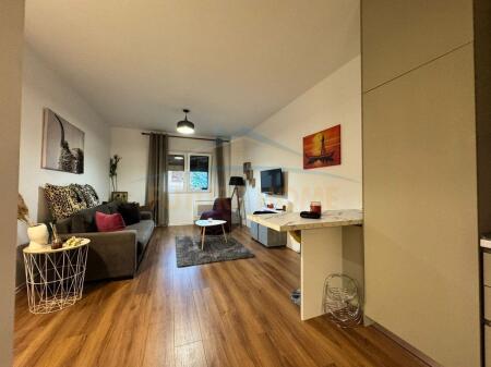 SHITET APARTAMENT 2+1 (I KONVERTUAR) TEK KODRA E DIELLIT