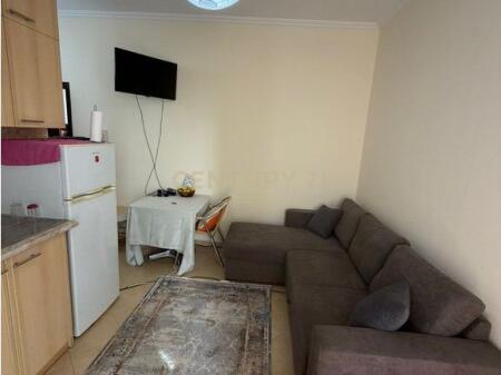 SHITET APARTAMENT 1+1 NE GOLEM PRANE DETIT