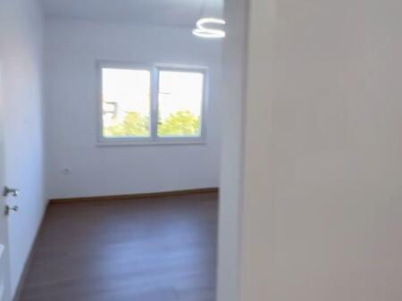 Apartament 2+1 në shitje , Xhamllik
