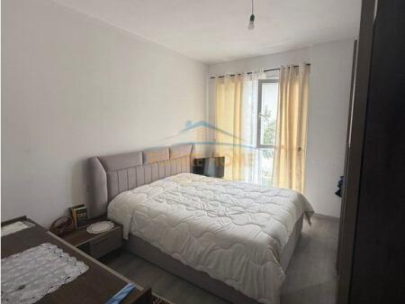 Appartamento 2+1, Complesso Univers City, Tirana.