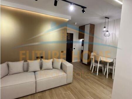 Shitet, Apartament 1+1, Rruga e Durresit,Tirane.