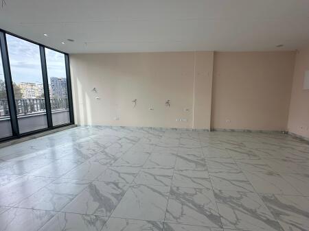 Ufficio open space /AffittoVista lago 1000€