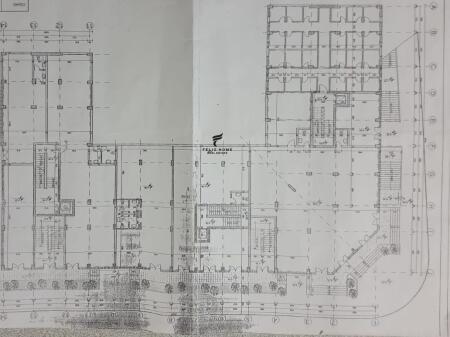 UFFICIO IN AFFITTO 155 M2 SELITE 1.200EURO