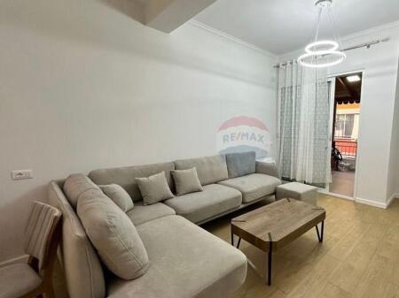 APPARTAMENTO 2+1 – VIA PETI, TIRANA/ AFFITTO
