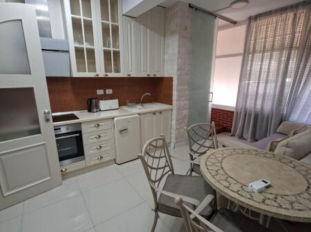 SHITET APARTAMENT 4+2+3 NE ZEMER TE BLLOKUT