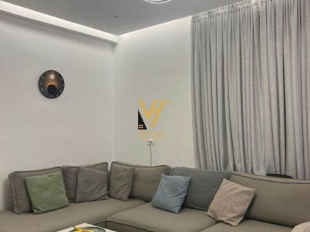APPARTAMENTO 2+1+BLK IN AFFITTO VICINO AL EX CAMPO DI AVIAZIONE 75.000 LEKE