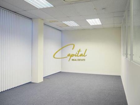 LOCALE COMMERCIALE IN AFFITTO 60 M2 STRADA DI ELBASAN 900 EURO