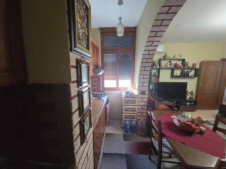 SHITET APARTAMENT 2+1+2 PRANE SPITALIT, DURRES