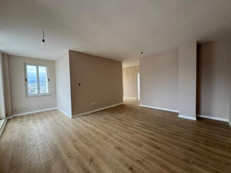 OFFER1050€/m Apartment 2+1+verandaAstir