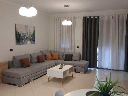 Appartamento In Affitto 1+1+ Posto Auto In Via Kosovareve (ID B2101345) Tirana