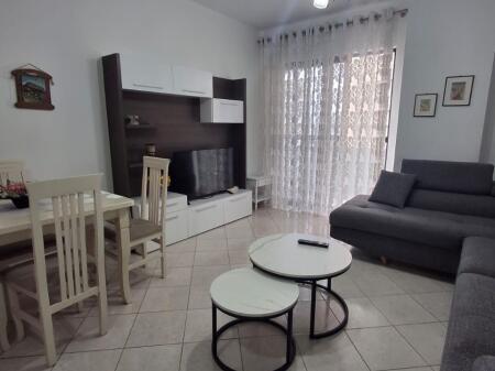 Appartamento 2+1+2 in Affitto Vicino al Bar Artist, Astir