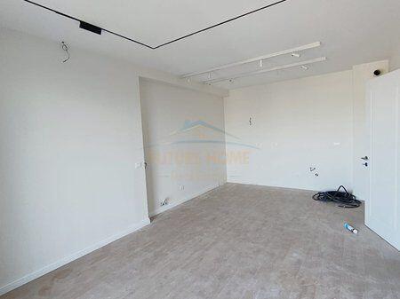 Shitet, Apartament 2+1, Jordan Misja, Tiranë.