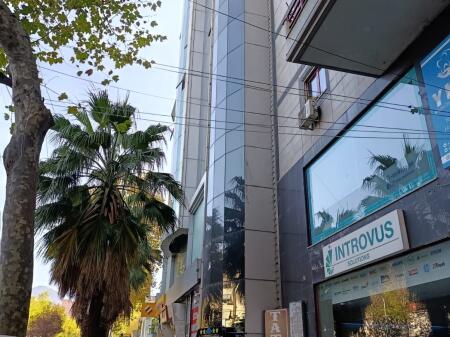 2+1,furnished on Kavaja road in center G I have,600 euros