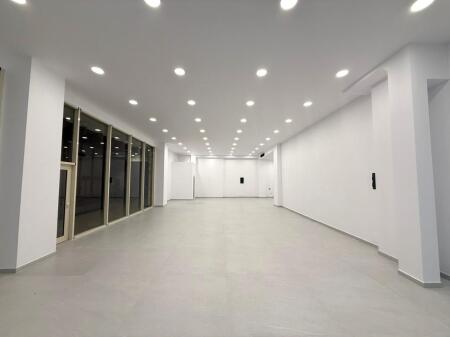 SUPER AMBIENTE PER UFFICIO IN AFFITTO AL COMPLESSO DELIJORGJII