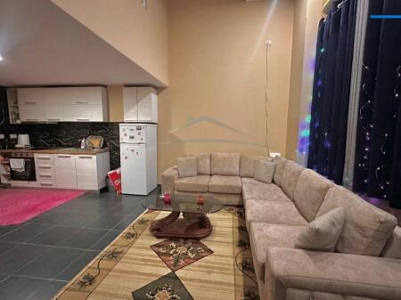Vendesi Duplex – Lago Secco, Tirana