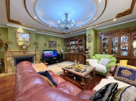 LUXURY APARTMENT 3+1+2 PARKING SPACES FOR RENT AT THE GALLERY !!