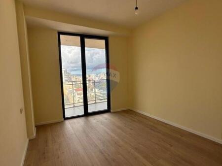 Affitto/ Uffici in Via Mine Peza