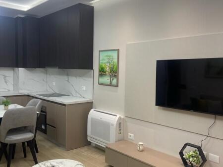 Comune di Parigi, appartamento 1+1 in affitto! 850 Euro