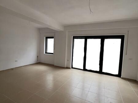  Shitet Apartament 2+1 – Kodra e Diellit 2