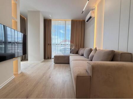 Shitet Apartament 2+1 Modern | 21 Dhjetori