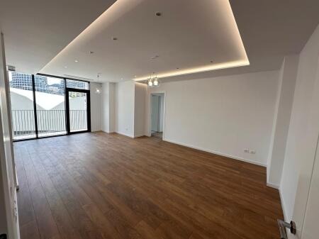 Apartment for rent 2+1 + parking spot  Kosovarv Street Lake View, Residence  2nd Floor  Price 1400 euro