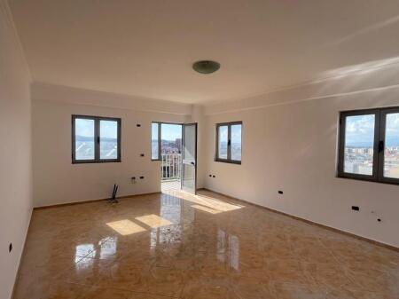 2+1/Shitje Selite prane rezidences euro 3D130 000€