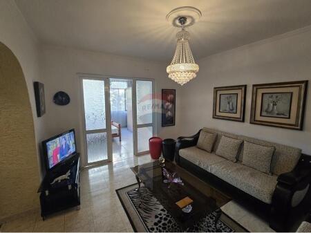 Apartament 3+1+2 ne shitje Komuna Parisit