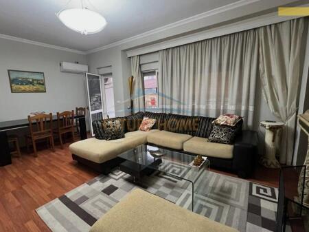 Appartamento 1+1 in affitto, Pazari i Ri, Tirana