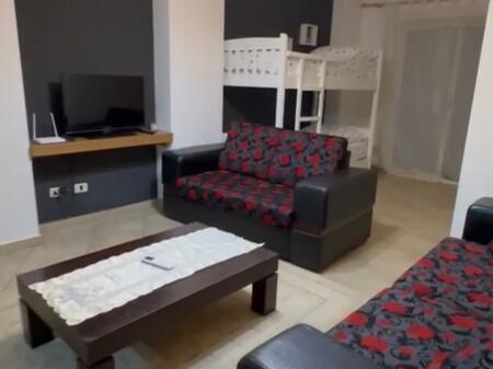 Affittasi appartamento 2+1 in Via Fortuzi nel centro di Tirana