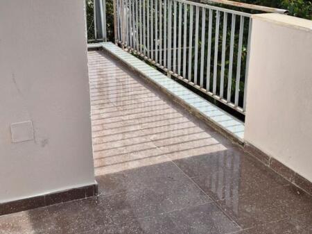 Villa su due piani in affitto, Rruga e Dibres