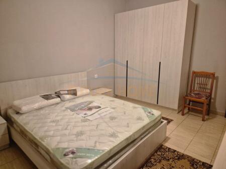 Appartamento 2+1, Via Durazzo, Tirana