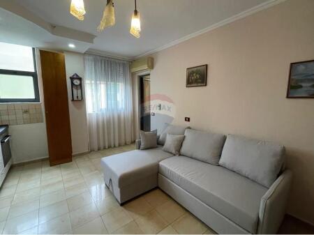 Apartment 1+1 for rent near the Ballet School, Elbasanit Street