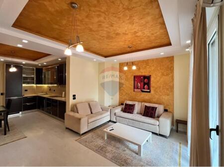 2+1 apartment for rent near the Paris Municipality!