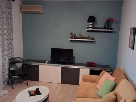 Apartment 1+1 for rent opposite Petronini Luarasit