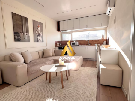Appartamento di lusso 1+1 in affitto – Myslym Shyri, Tirana