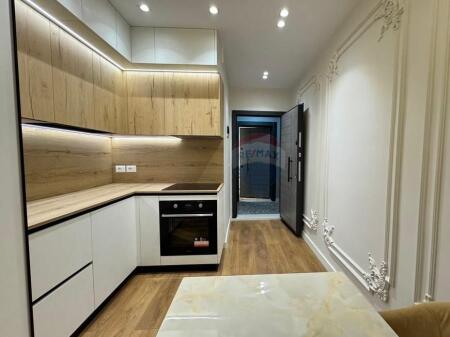 Shitet apartament 1+1 stadiumi dinamo