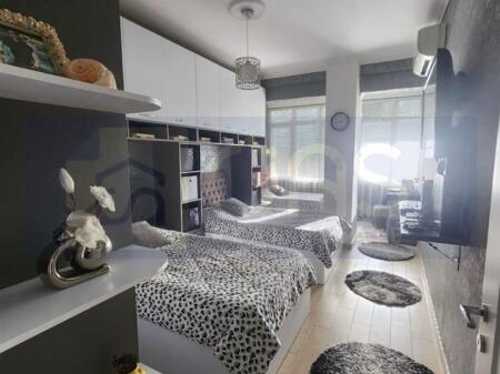 Apartment for rent 2+1+2 in Fresk