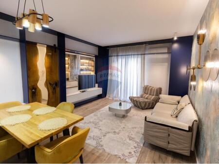 Shitet Apartament 2+1 | Qender