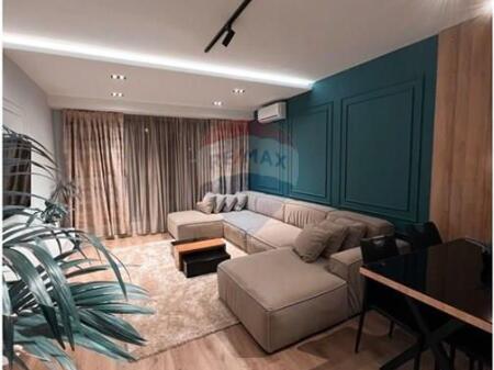 Shitet Apartament 1+1 | Stacioni Trenit