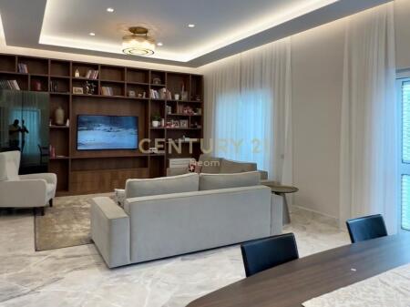 FOR RENT, PREMIUM INDIVIDUAL VILLA with YARD, DRY LAKE 5,000 € /Month