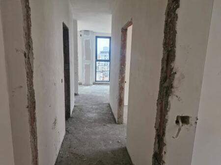 Shitet apartament 2+1 te siri kodra ne fazë përfundimtare